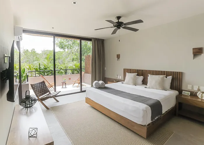 Zereno Boutique Club Access Hotel 4*