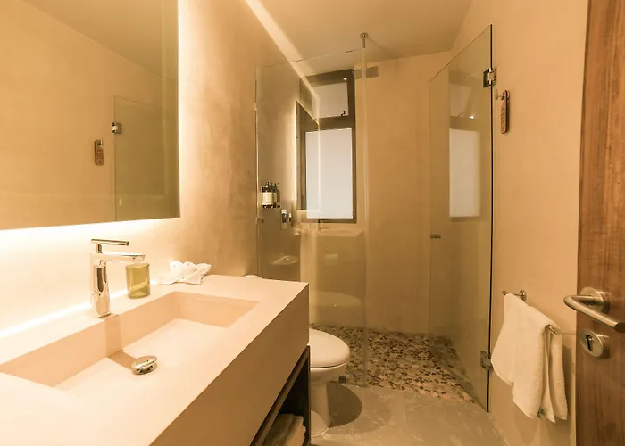 Zereno Boutique Club Access Hotel 4*