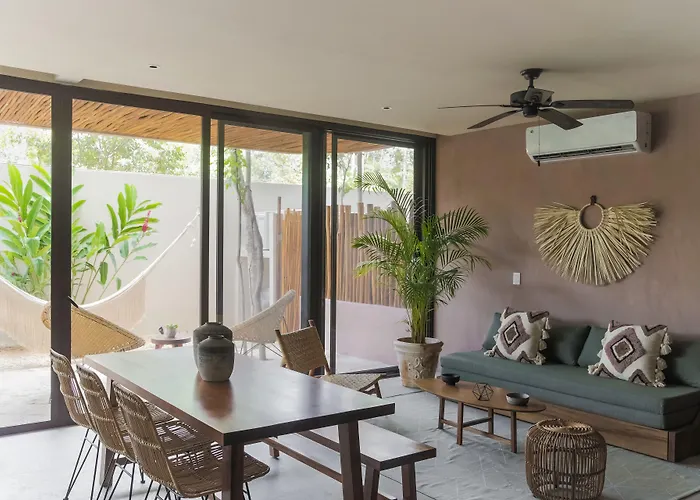 Zereno Boutique Club Access Tulum